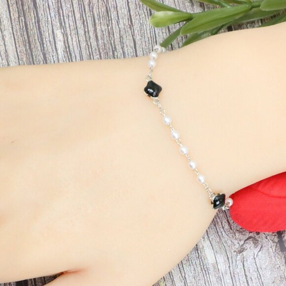 "Trendy Handmade Bracelet – A Stylish Gift for Women & Girls, MAR091746 - Picture 4 of 10